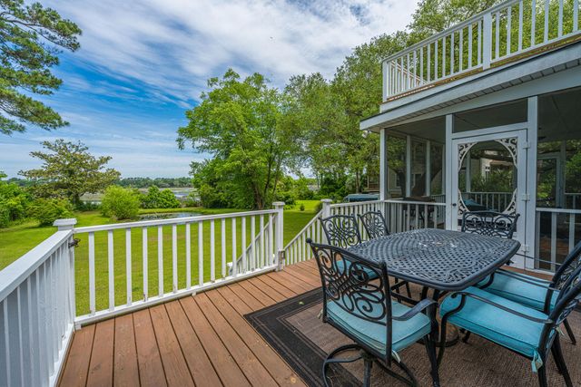 2644 Bohicket Road, Johns Island, SC 29455