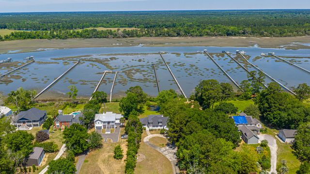 2644 Bohicket Road, Johns Island, SC 29455