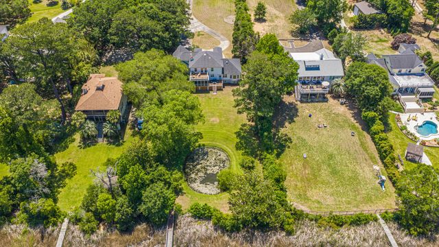 2644 Bohicket Road, Johns Island, SC 29455