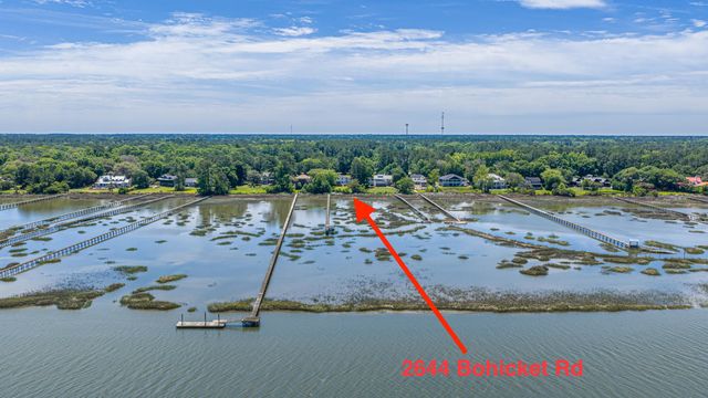 2644 Bohicket Road, Johns Island, SC 29455