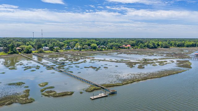 2644 Bohicket Road, Johns Island, SC 29455