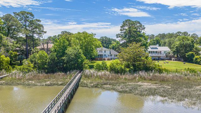 2644 Bohicket Road, Johns Island, SC 29455