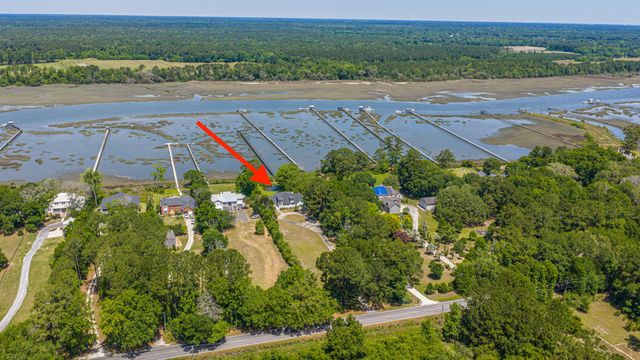 2644 Bohicket Road, Johns Island, SC 29455