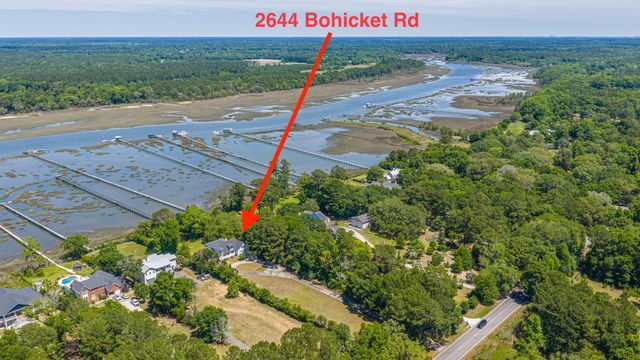 2644 Bohicket Road, Johns Island, SC 29455