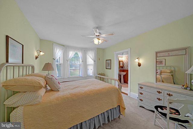 518 GRAND AVE, Ewing, NJ 08628