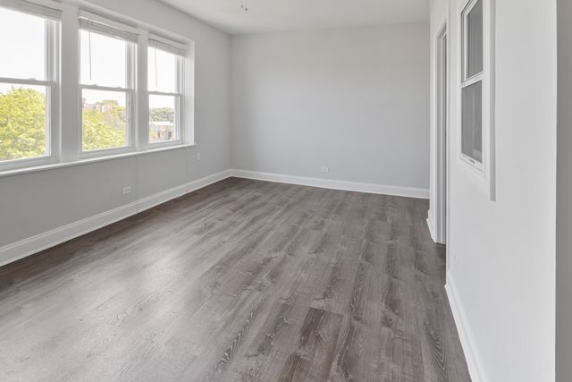 1608 W Sherwin Avenue 708, Chicago, IL 60626