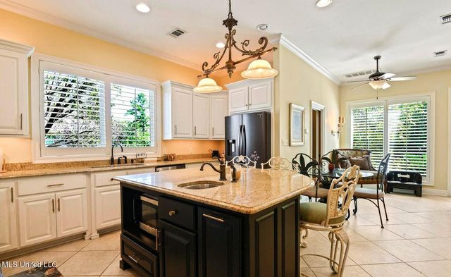 13075 Riverwalk Circle, D'iberville, MS 39540