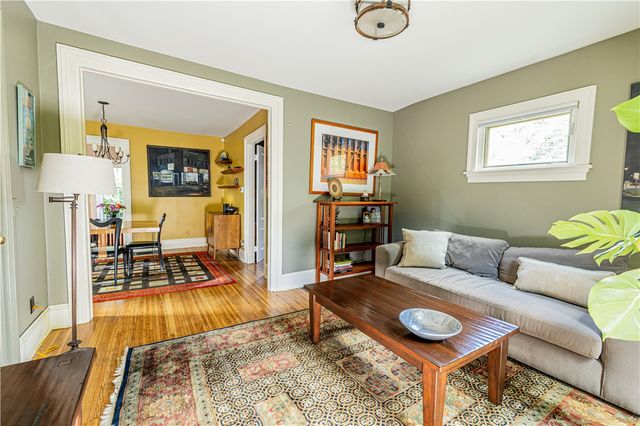 32 Eagle Street, Rochester, NY 14608