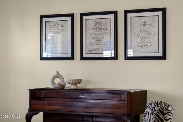 2639 E VERBENA Drive, Phoenix, AZ 85048