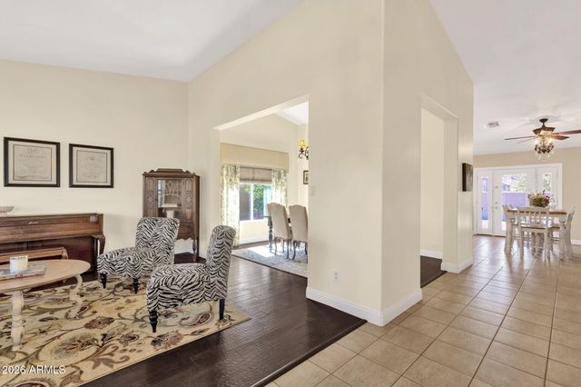 2639 E VERBENA Drive, Phoenix, AZ 85048