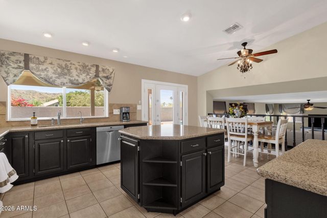 2639 E VERBENA Drive, Phoenix, AZ 85048