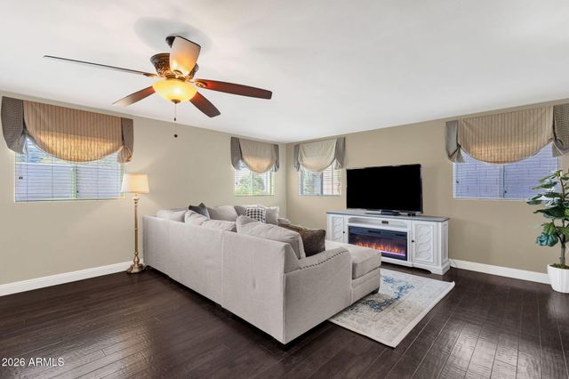 2639 E VERBENA Drive, Phoenix, AZ 85048