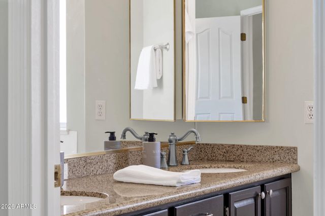 2639 E VERBENA Drive, Phoenix, AZ 85048