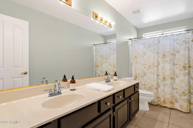 2639 E VERBENA Drive, Phoenix, AZ 85048