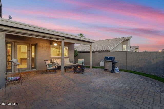 2639 E VERBENA Drive, Phoenix, AZ 85048