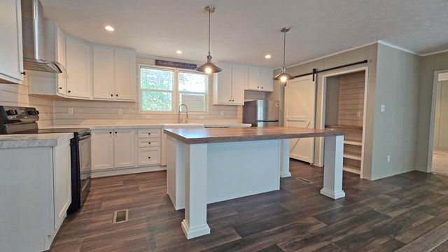 171 Acorn Lane, Corbin, KY 40701