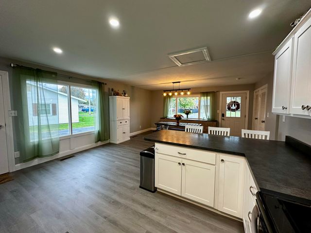 21 Genesee Lane, Plattsburgh, NY 12901