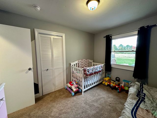 21 Genesee Lane, Plattsburgh, NY 12901