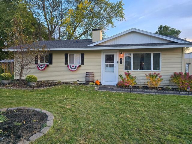 21 Genesee Lane, Plattsburgh, NY 12901