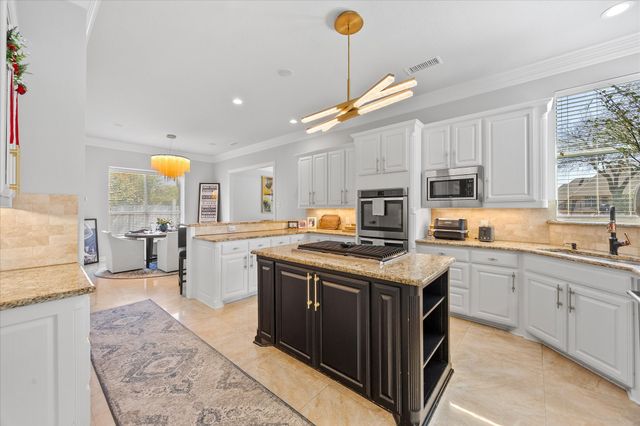 1107 Travis Court, Southlake, TX 76092