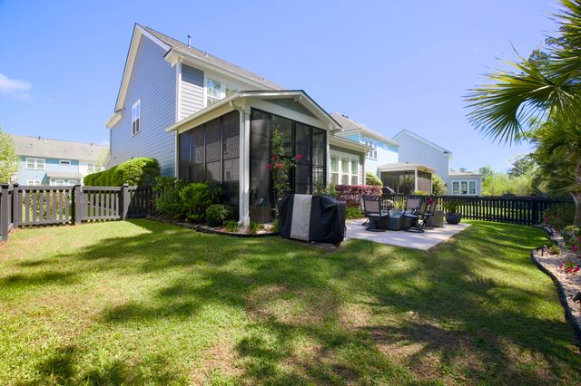 2898 Clearwater Drive, Mount Pleasant, SC 29466
