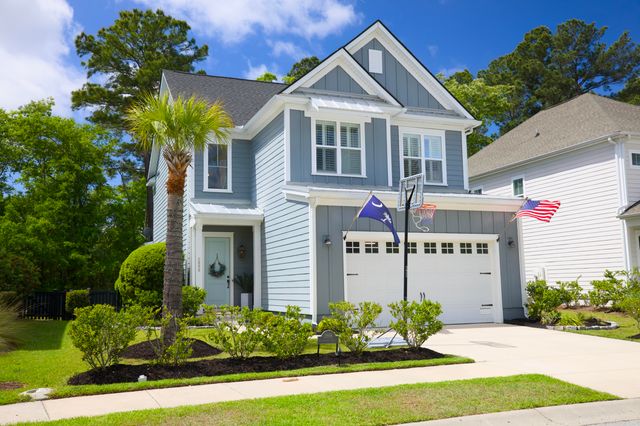 2898 Clearwater Drive, Mount Pleasant, SC 29466