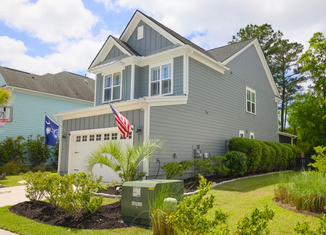 2898 Clearwater Drive, Mount Pleasant, SC 29466