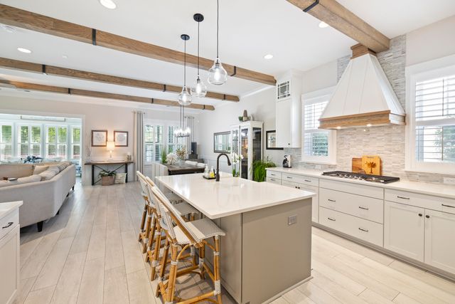 2898 Clearwater Drive, Mount Pleasant, SC 29466