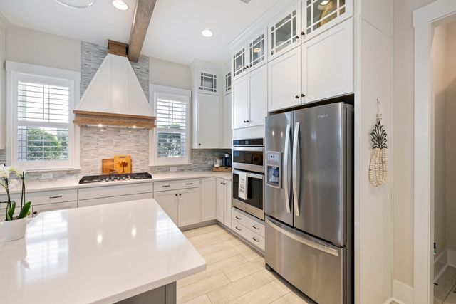 2898 Clearwater Drive, Mount Pleasant, SC 29466