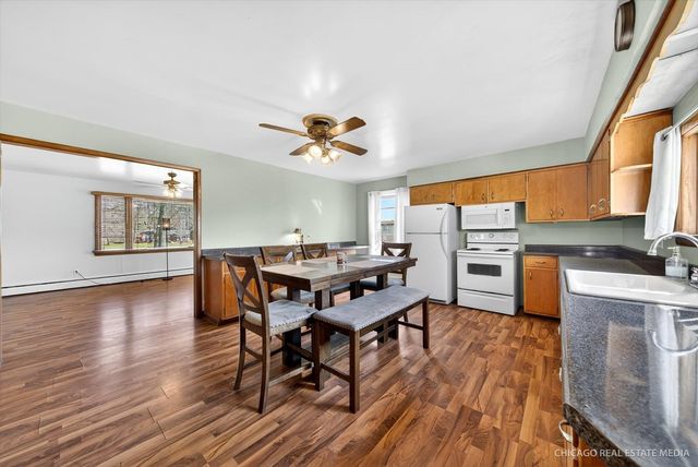13921 Harmony Road, Huntley, IL 60142