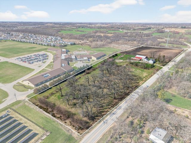 13921 Harmony Road, Huntley, IL 60142