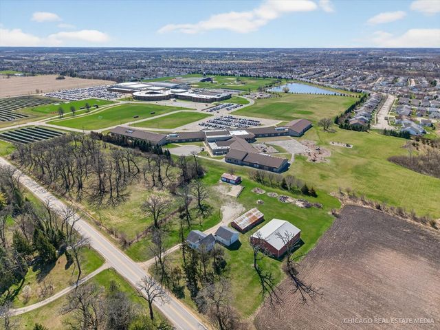 13921 Harmony Road, Huntley, IL 60142