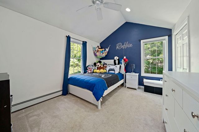 13 Church, Berkley, MA 02779