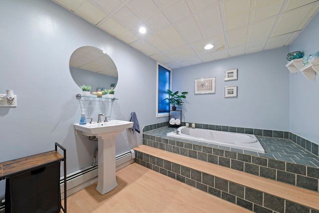 13 Church, Berkley, MA 02779