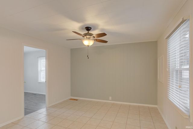 4118 Meadowridge Road, Evansville, IN 47710