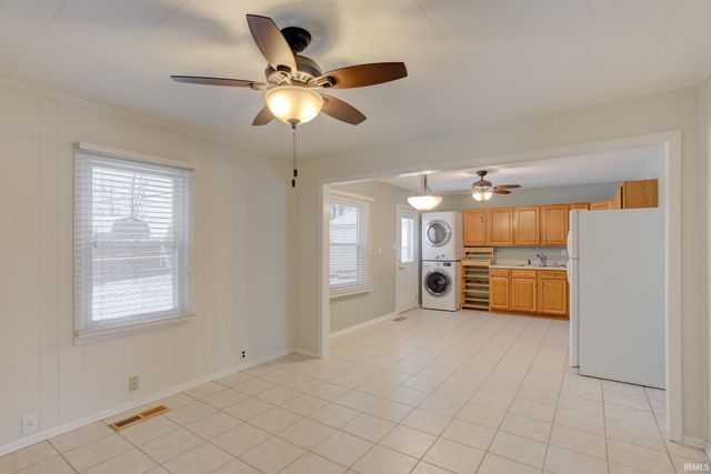 4118 Meadowridge Road, Evansville, IN 47710