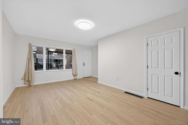 2710 S FAIRHILL ST, Philadelphia, PA 19148