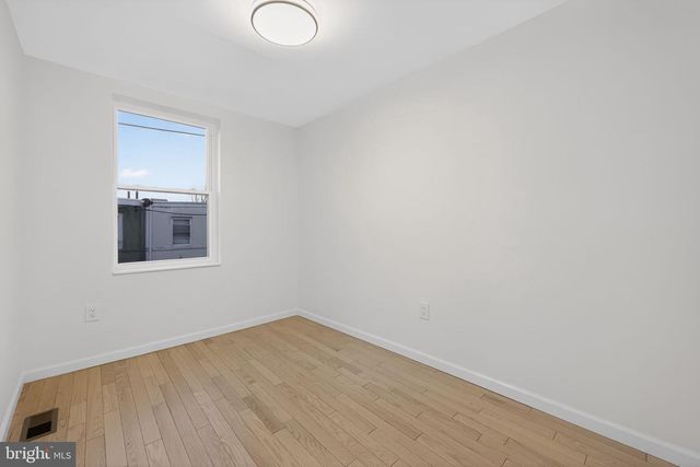 2710 S FAIRHILL ST, Philadelphia, PA 19148