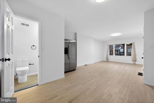 2710 S FAIRHILL ST, Philadelphia, PA 19148