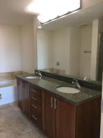 310 S 4th Street Unit 1204, Phoenix, AZ 85004