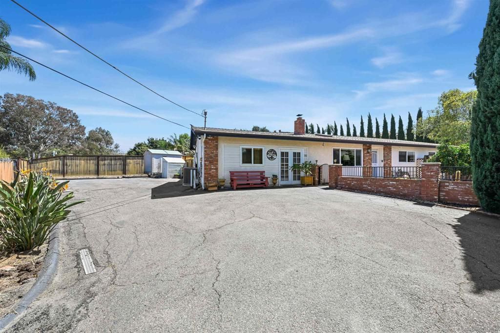 332 Bandini, Vista, CA 92083 — photo 2