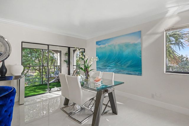 6328 W Longboat Ln W W 403, Boca Raton, FL 33433