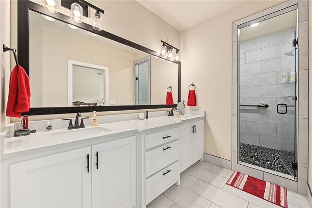 9 Burnmouth Place, Bella Vista, AR 72715