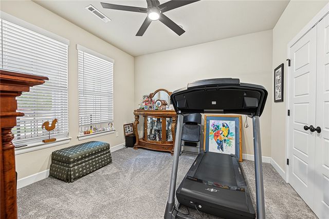 9 Burnmouth Place, Bella Vista, AR 72715