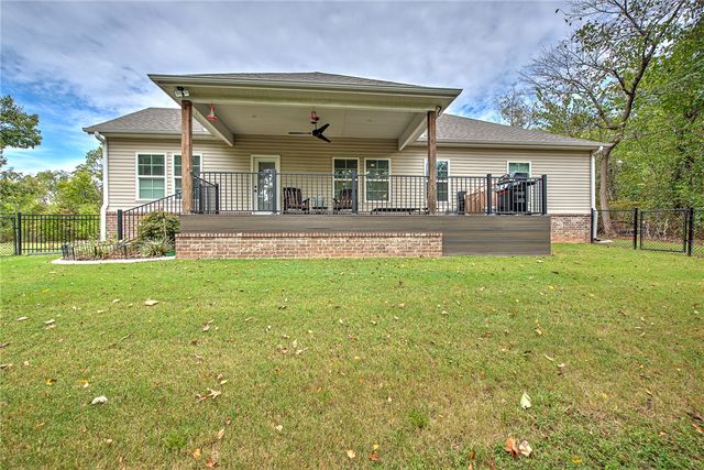 9 Burnmouth Place, Bella Vista, AR 72715