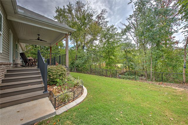 9 Burnmouth Place, Bella Vista, AR 72715