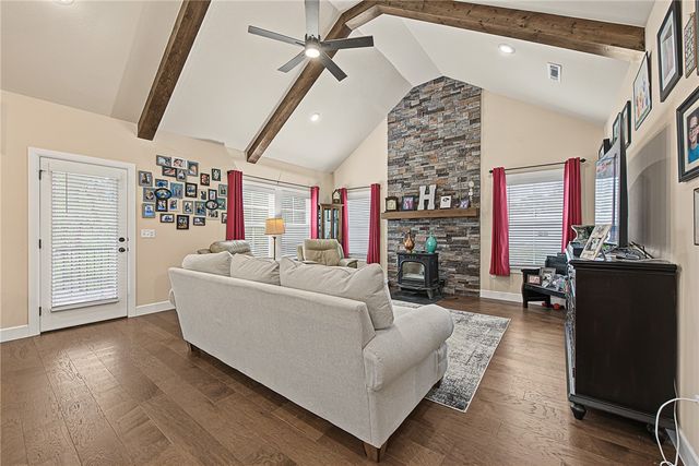 9 Burnmouth Place, Bella Vista, AR 72715