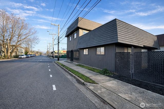 2102 S 12th Street, Tacoma, WA 98405