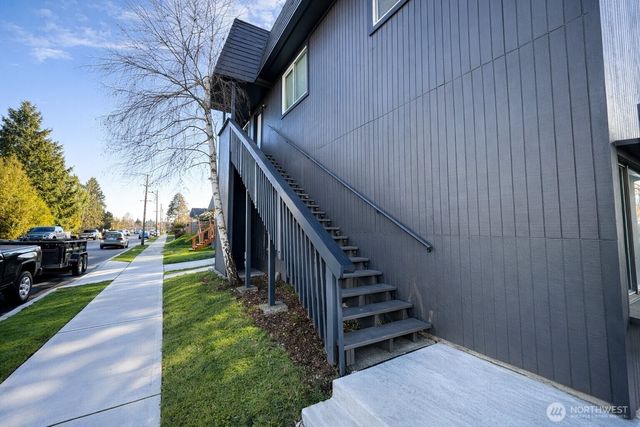 2102 S 12th Street, Tacoma, WA 98405