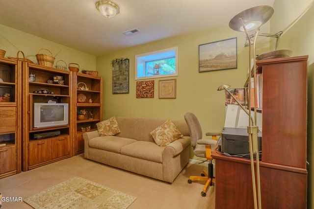 954 Pawnee Court, Sevierville, TN 37876